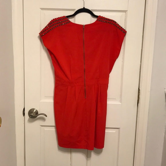 Red V-neck cap sleeve dress - Picture 3 of 5